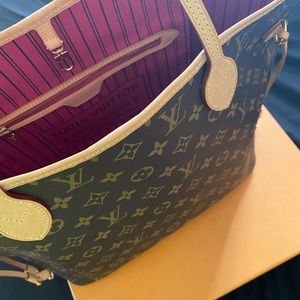 Louis Vuitton bag